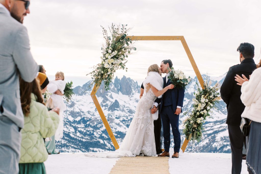 mammoth mountain wedding