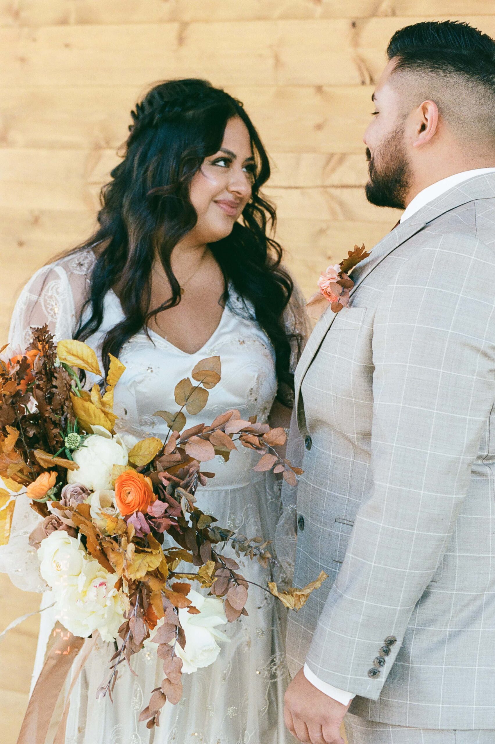 bride and groom at red earth venue